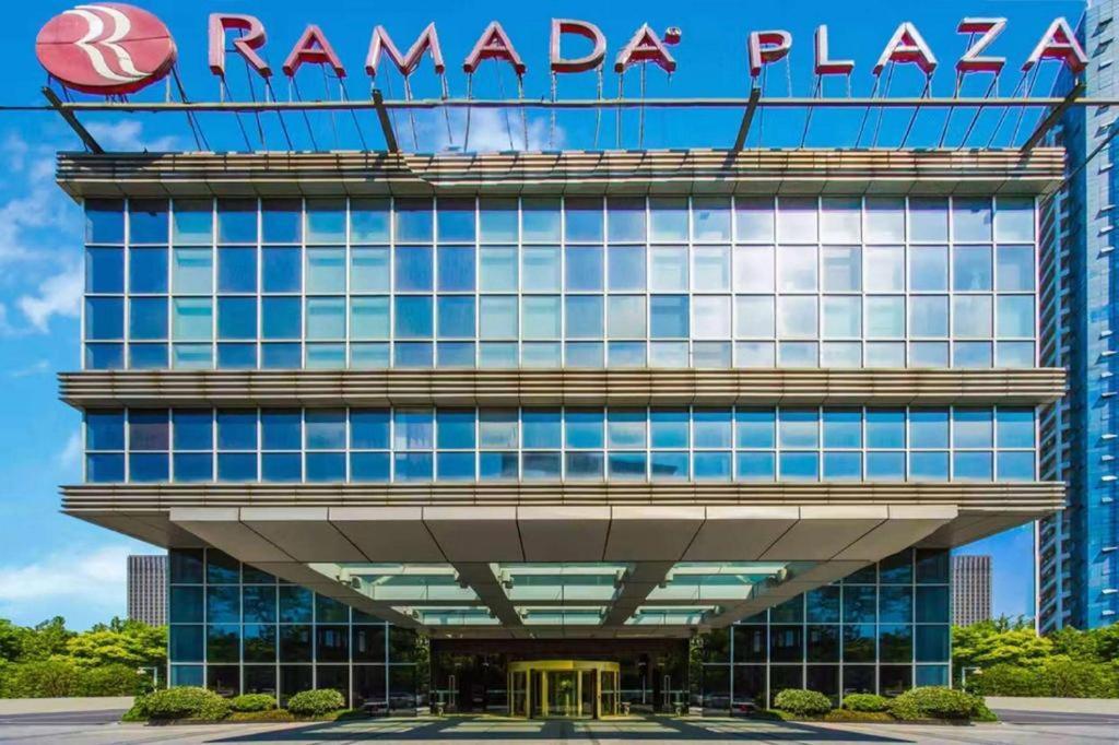 Ramada Plaza By Wyndham Hangzhou Riverside Exterior foto