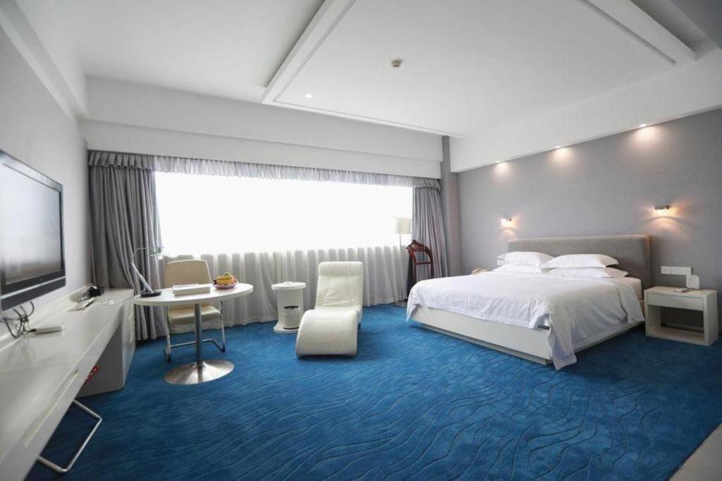 Ramada Plaza By Wyndham Hangzhou Riverside Exterior foto